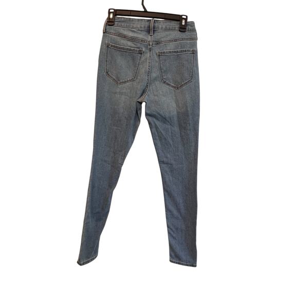 Old Navy High-Rise Wow Super Skinny Jeans Women’s Size 2 Light Wash Stretch - Picture 2 of 4